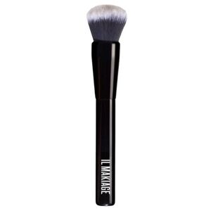 IL Makiage Classic Foundation Blending Brush #100